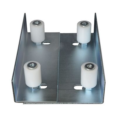 90 องศา Double Roller ประตูบานเลื่อนด้านบน Roller Bracket Fixing 70mmX50mm