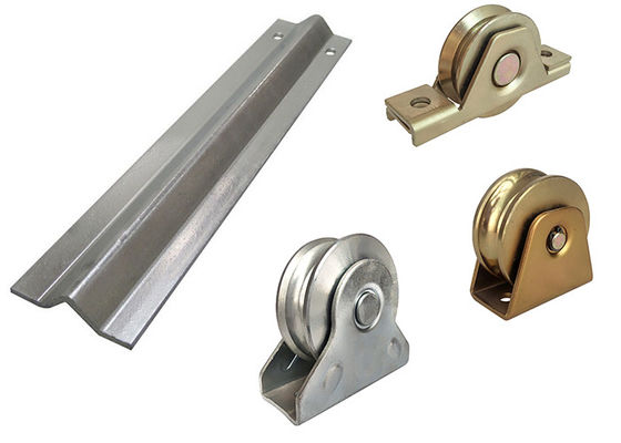 9ft 10ft 12ft 18feet Steel Galvanized V Groove Gate ติดตามและล้อ